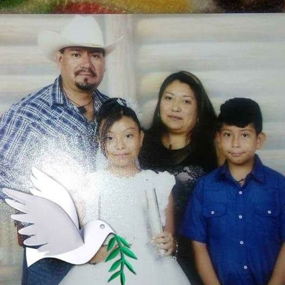 Meet your Posher, Cecilio - Picture 1 of 1